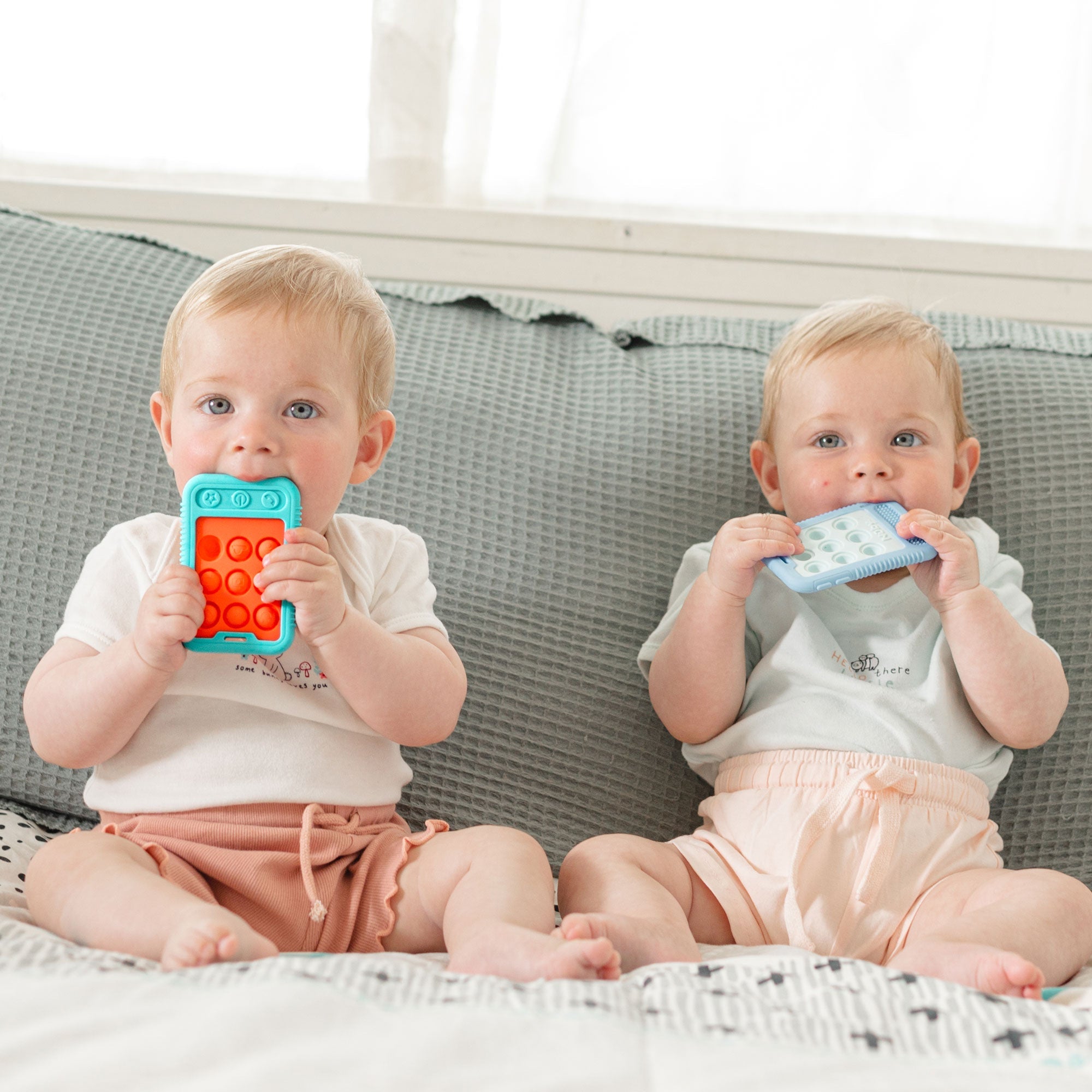 Jouet de Dentition Bulles Sensorielle Giggle Bytes